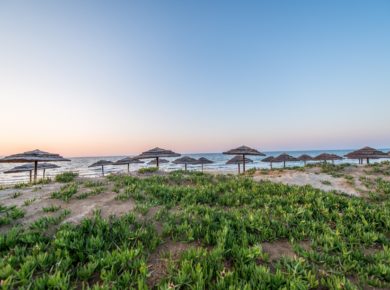 Spiaggia di Anissaras Hersonissos Creta Aperiturismo - Foto della Municipalità di Hersonissos